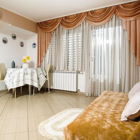 פודסטראנה Avama View Apartments מראה חיצוני תמונה