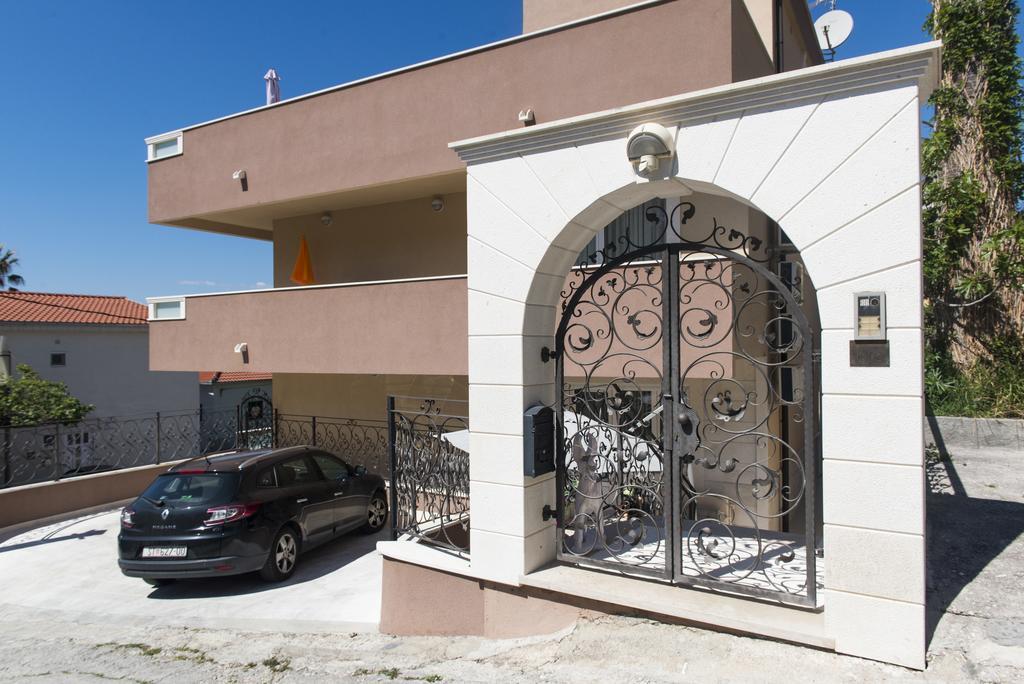פודסטראנה Avama View Apartments מראה חיצוני תמונה