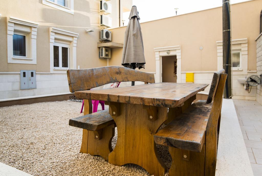 פודסטראנה Avama View Apartments מראה חיצוני תמונה