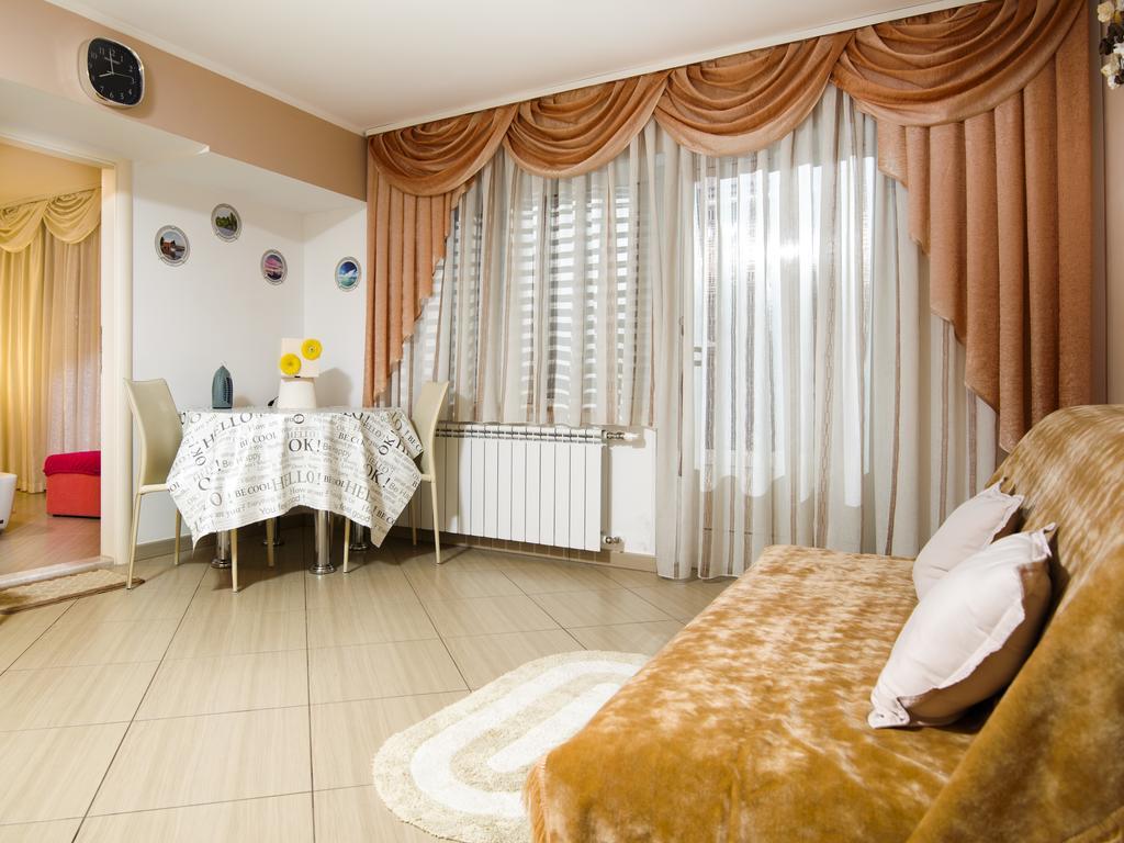 פודסטראנה Avama View Apartments מראה חיצוני תמונה